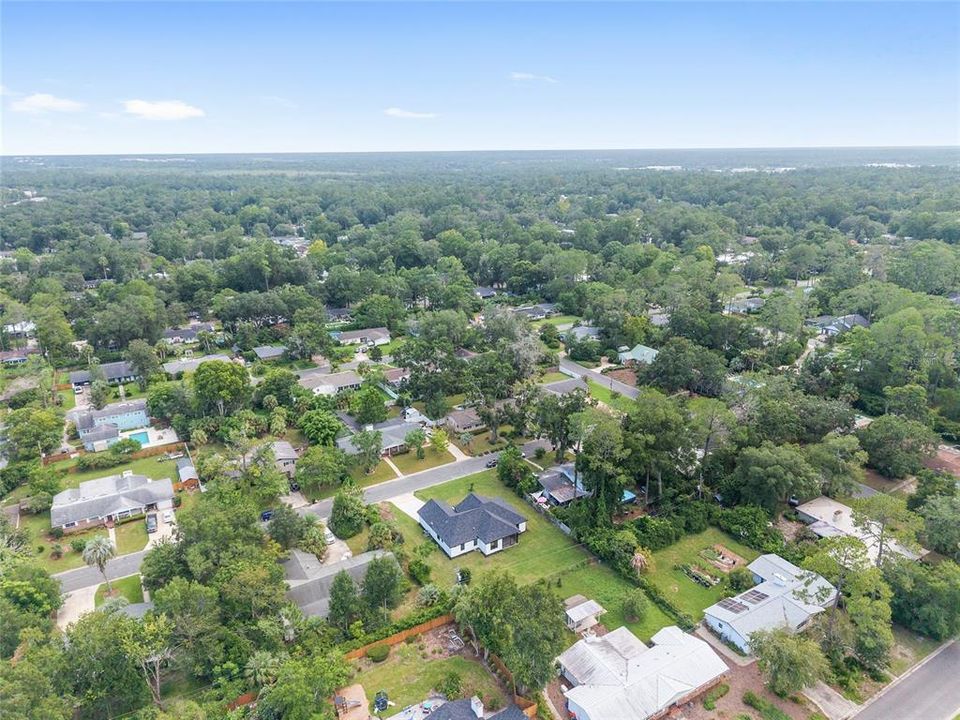 Active With Contract: $625,707 (4 beds, 2 baths, 2023 Square Feet)