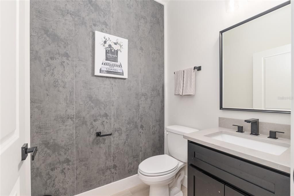 Active With Contract: $625,707 (4 beds, 2 baths, 2023 Square Feet)