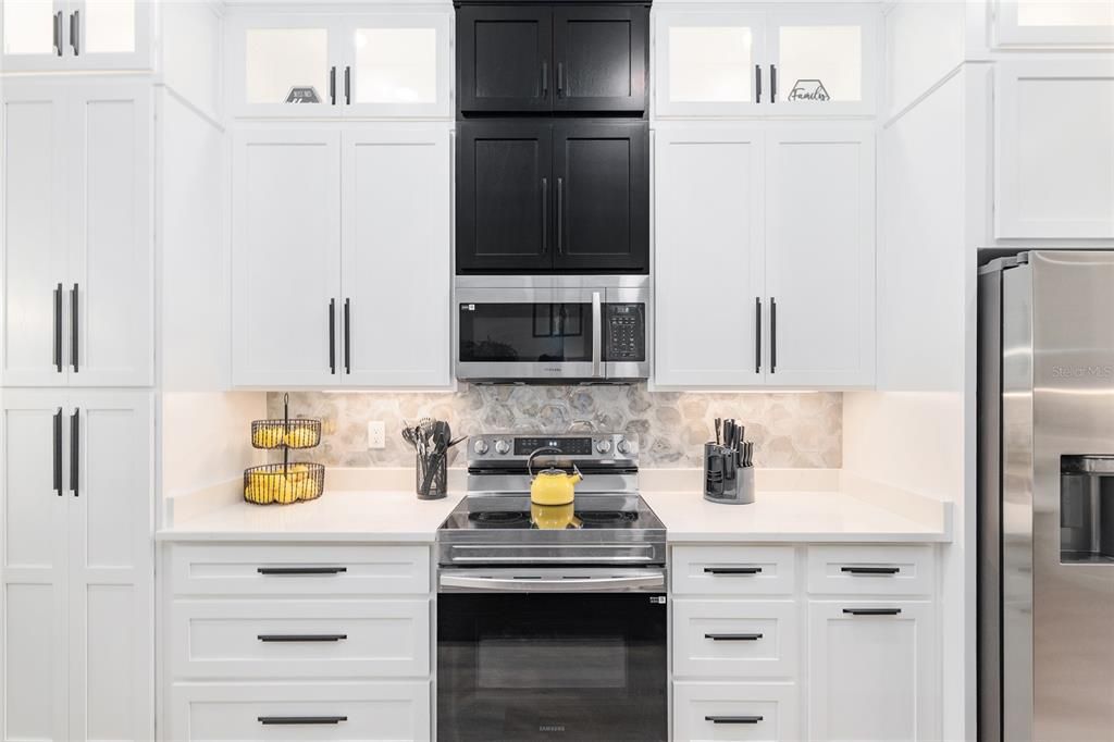 Active With Contract: $625,707 (4 beds, 2 baths, 2023 Square Feet)