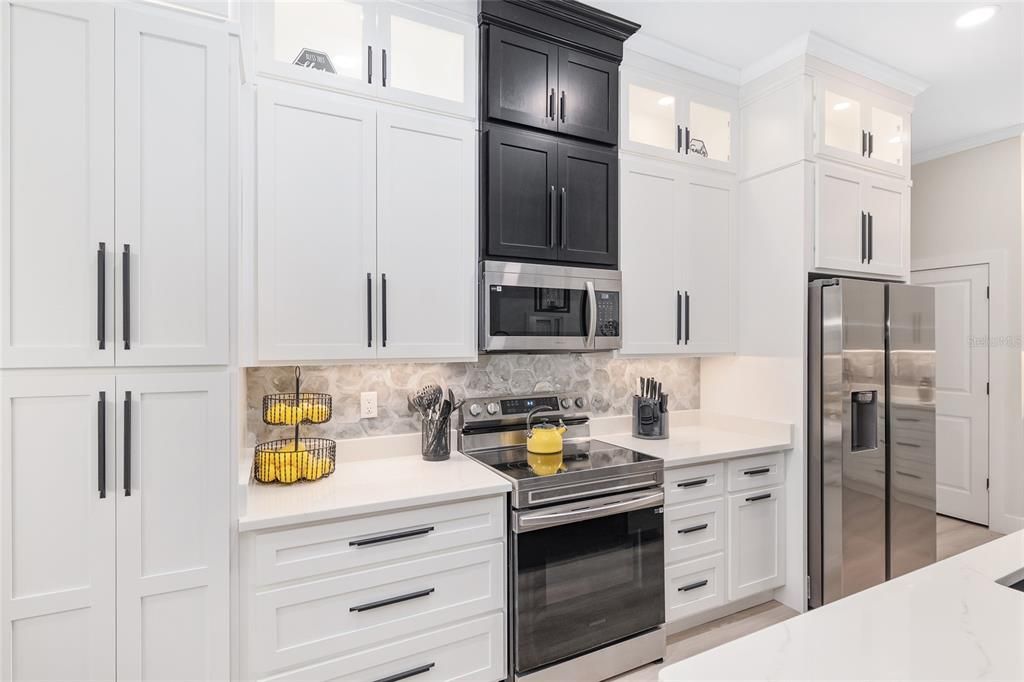 Active With Contract: $625,707 (4 beds, 2 baths, 2023 Square Feet)