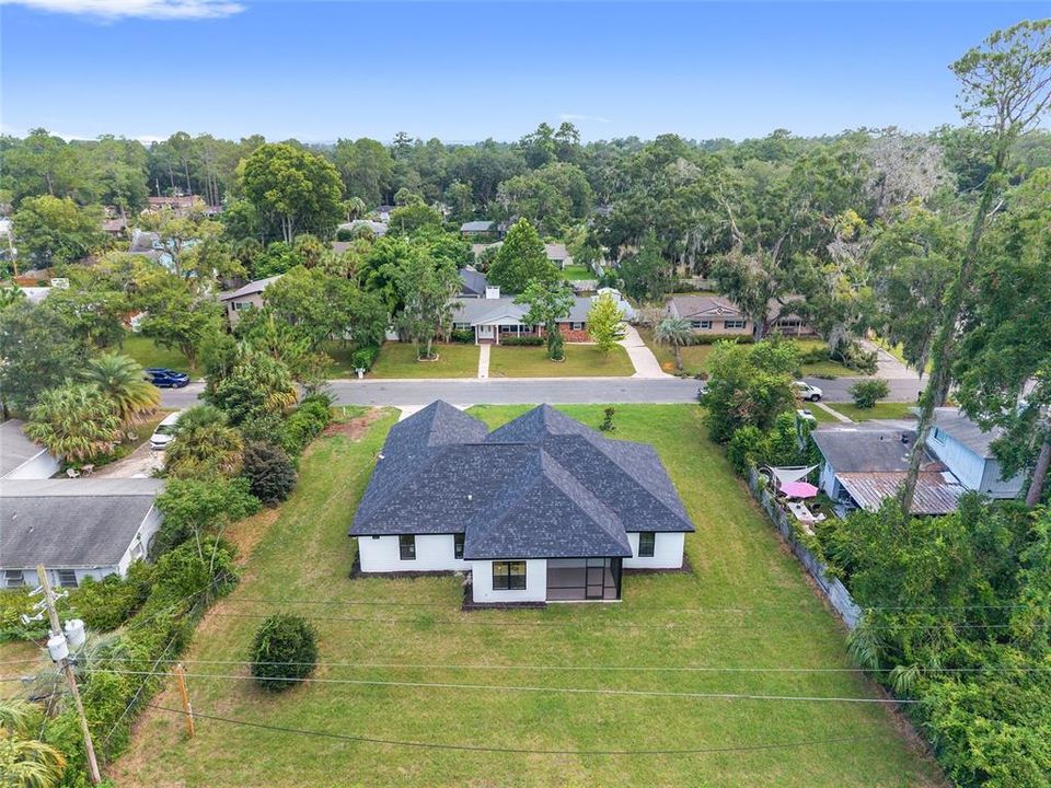 Active With Contract: $625,707 (4 beds, 2 baths, 2023 Square Feet)