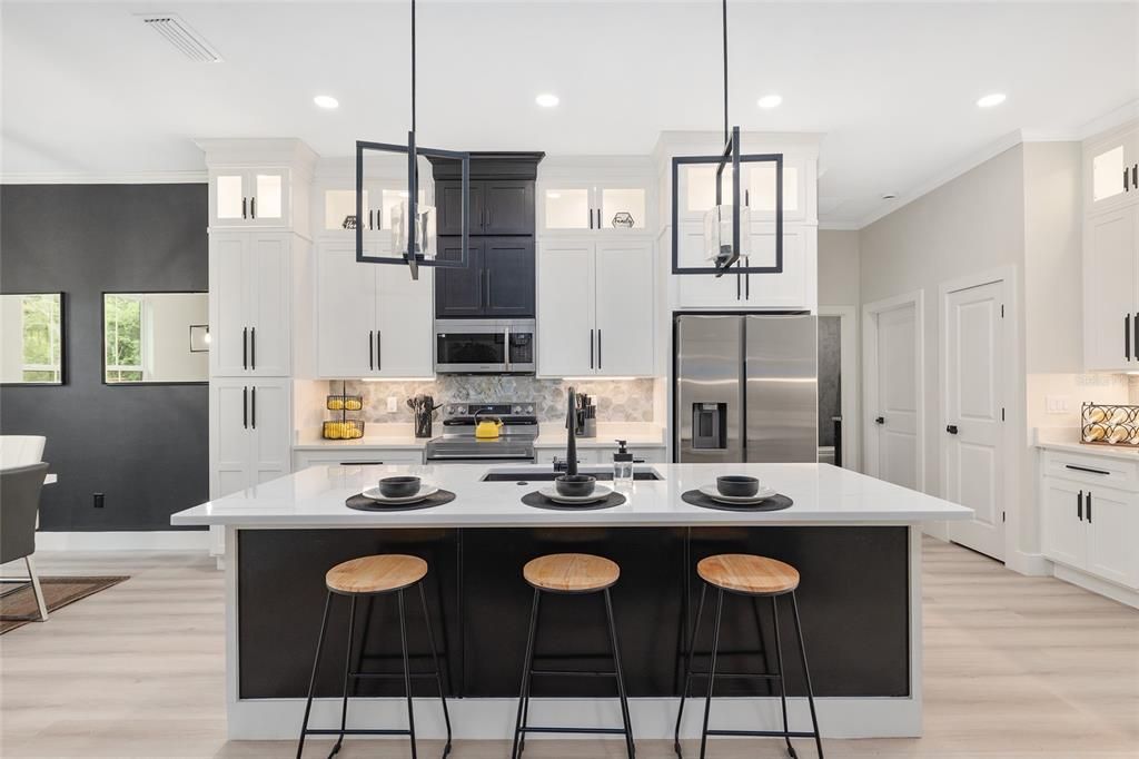 Active With Contract: $625,707 (4 beds, 2 baths, 2023 Square Feet)