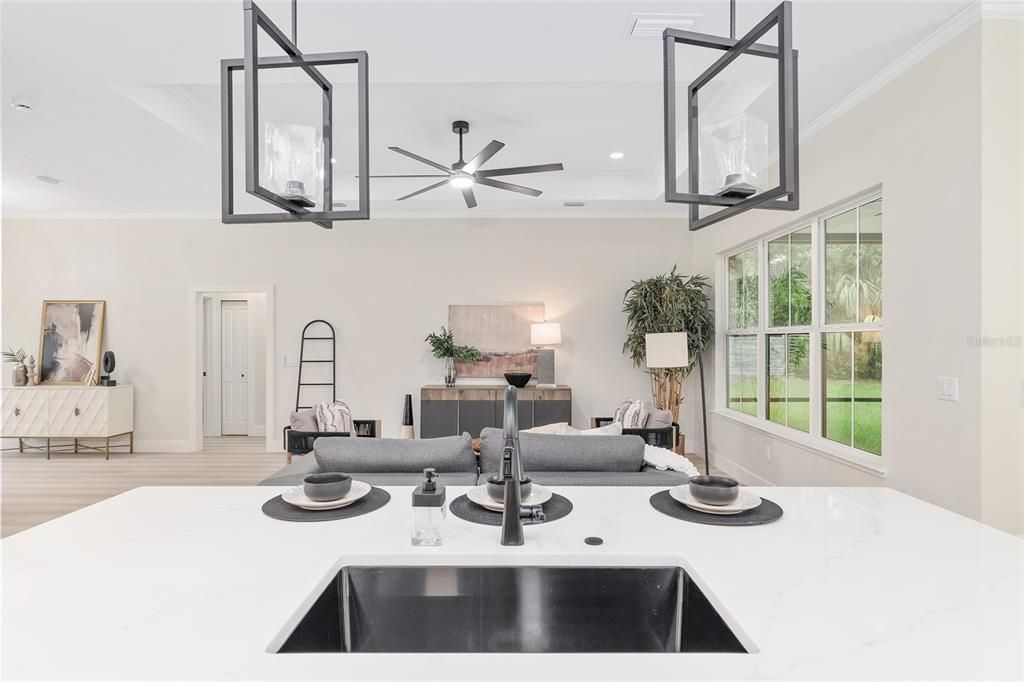 Active With Contract: $625,707 (4 beds, 2 baths, 2023 Square Feet)