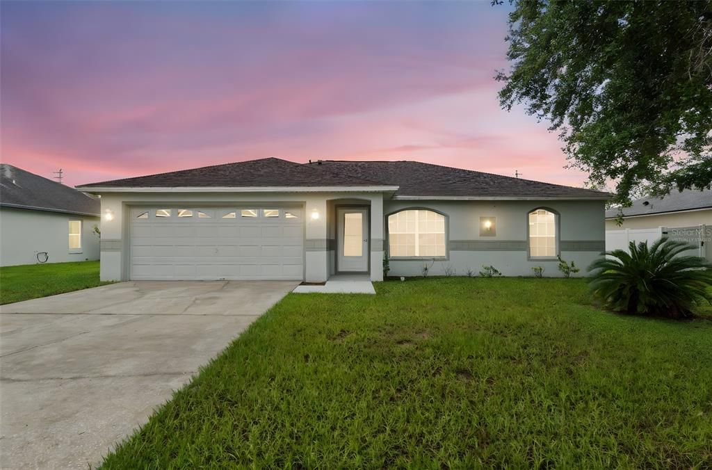 Vendido Recientemente: $348,900 (3 camas, 2 baños, 1435 Pies cuadrados)