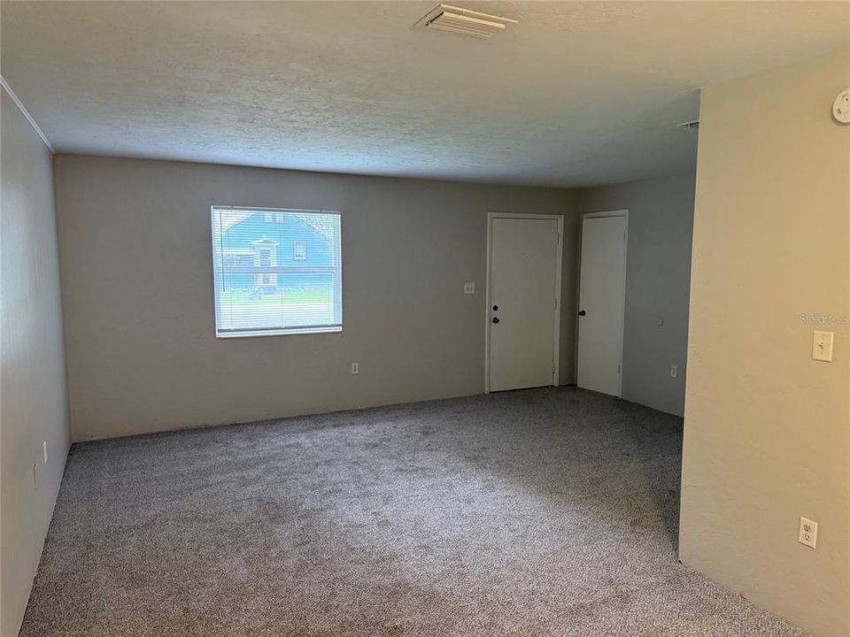 В аренду: $1,450 (3 спален, 1 ванн, 1100 Квадратных фут)