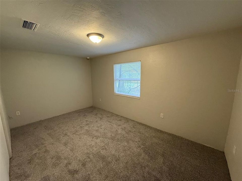 В аренду: $1,450 (3 спален, 1 ванн, 1100 Квадратных фут)