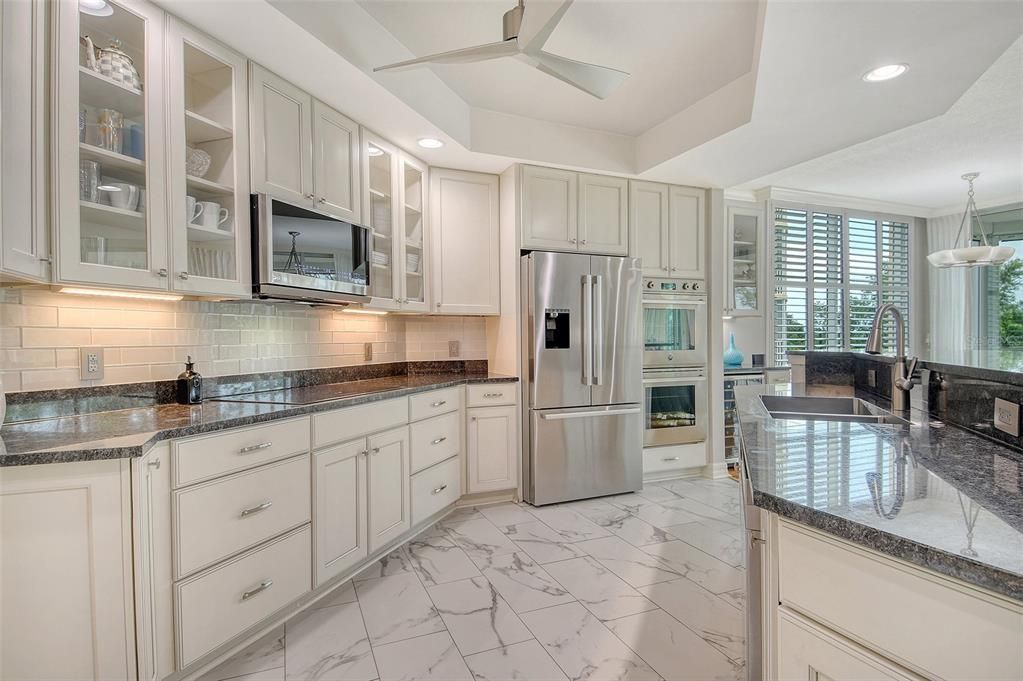 На продажу: $900,000 (3 спален, 3 ванн, 2778 Квадратных фут)