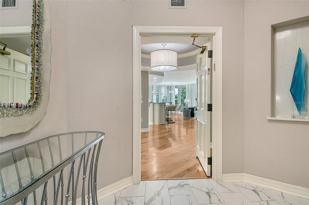 На продажу: $900,000 (3 спален, 3 ванн, 2778 Квадратных фут)