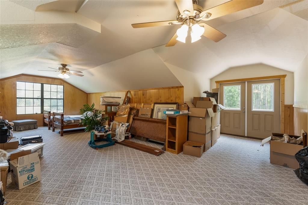 For Sale: $892,100 (5 beds, 5 baths, 4800 Square Feet)