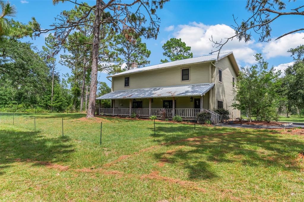 For Sale: $892,100 (5 beds, 5 baths, 4800 Square Feet)