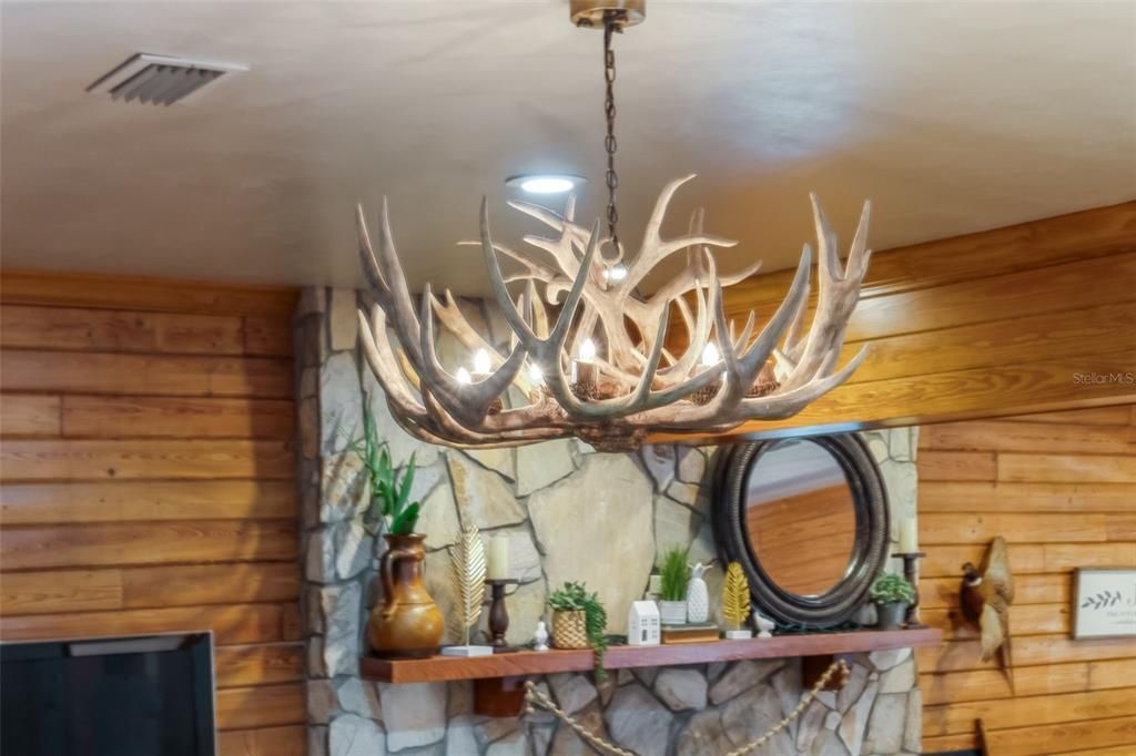 For Sale: $892,100 (5 beds, 5 baths, 4800 Square Feet)