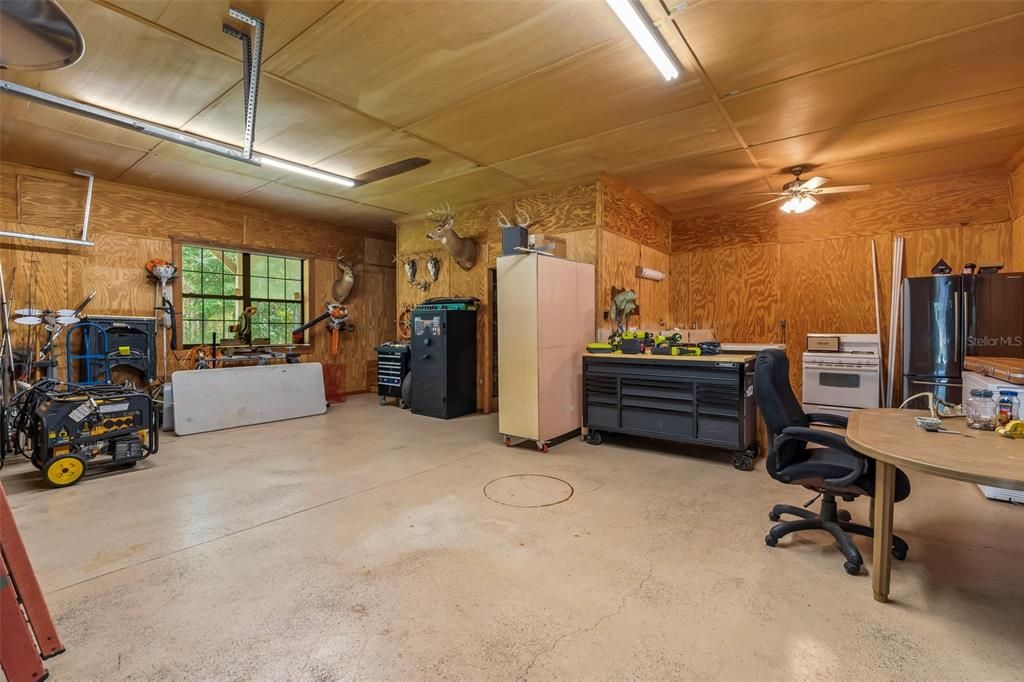 For Sale: $892,100 (5 beds, 5 baths, 4800 Square Feet)