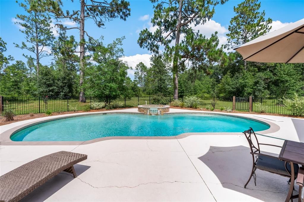 For Sale: $892,100 (5 beds, 5 baths, 4800 Square Feet)