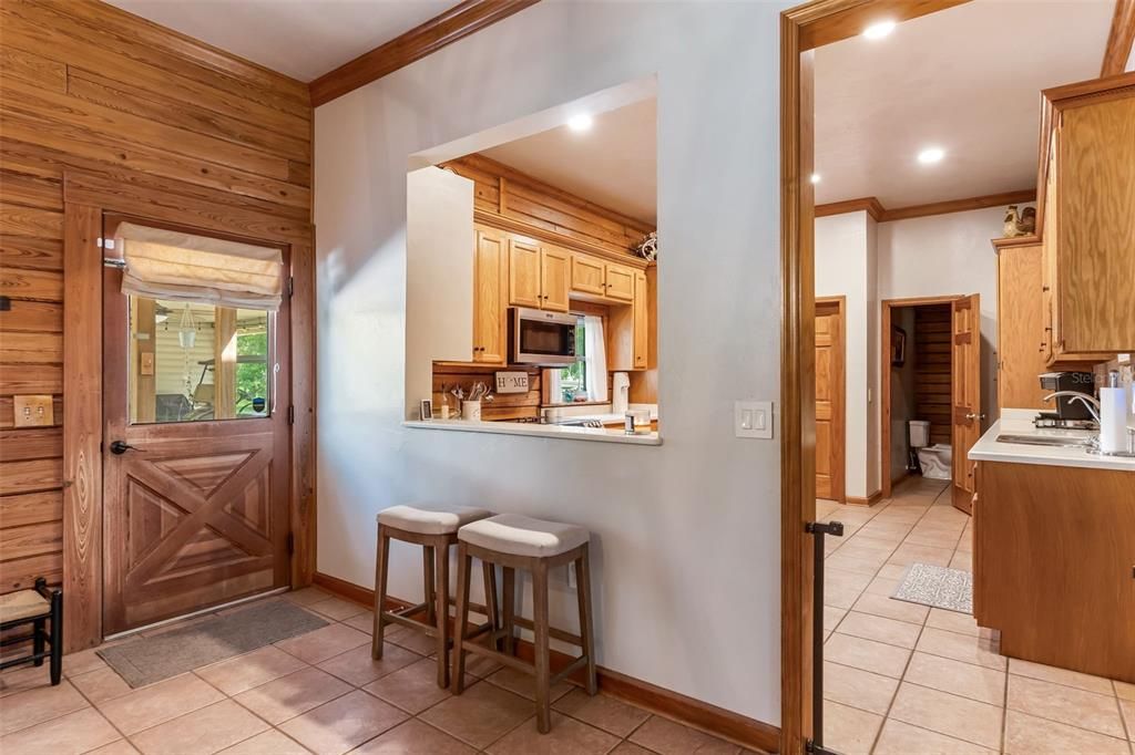 For Sale: $892,100 (5 beds, 5 baths, 4800 Square Feet)