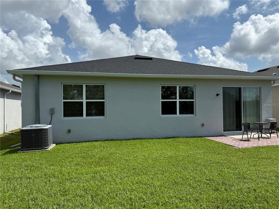 Active With Contract: $2,400 (3 beds, 2 baths, 1541 Square Feet)