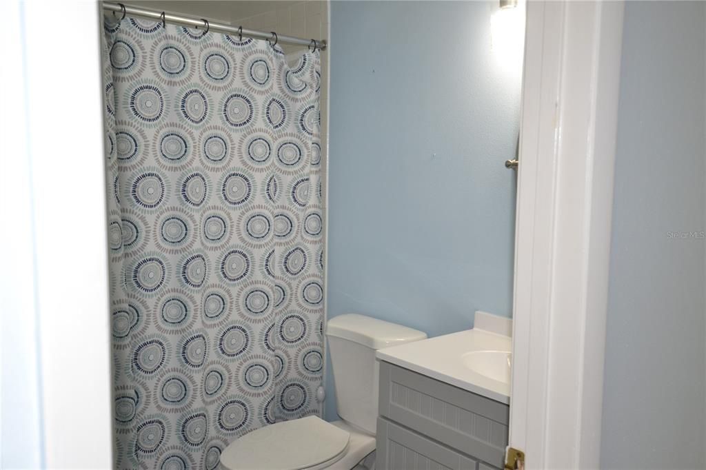 В аренду: $1,600 (2 спален, 2 ванн, 979 Квадратных фут)