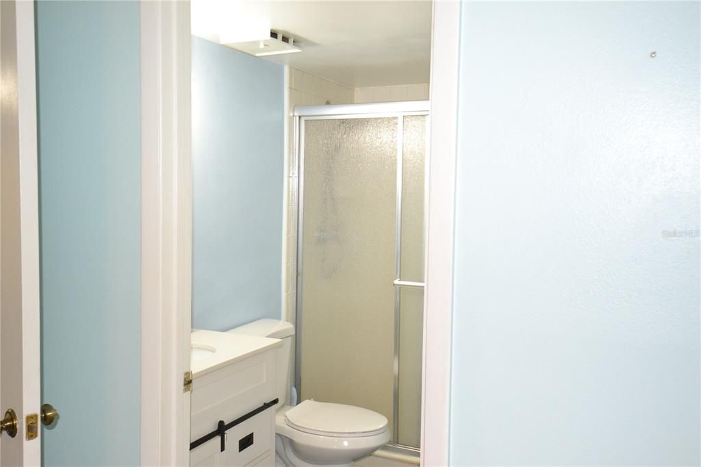 В аренду: $1,600 (2 спален, 2 ванн, 979 Квадратных фут)