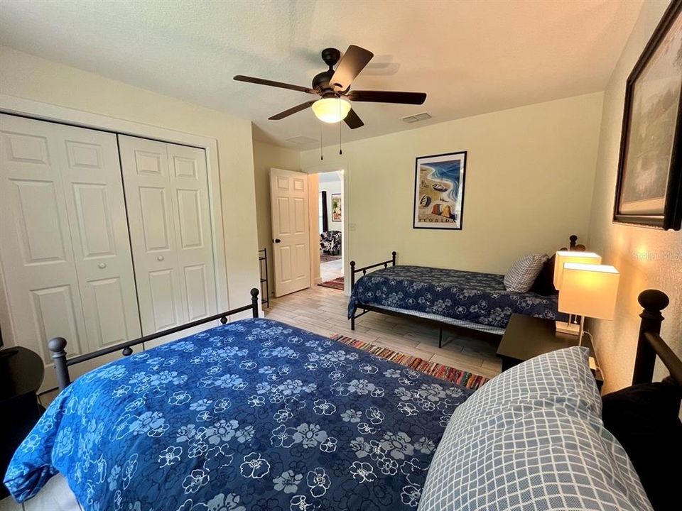 出租: $4,500 (3 贝兹, 3 浴室, 1521 平方英尺)