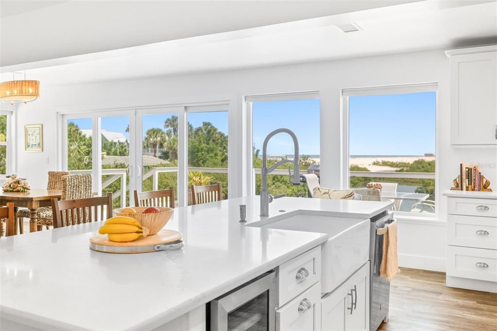 For Sale: $1,097,000 (3 beds, 2 baths, 2671 Square Feet)