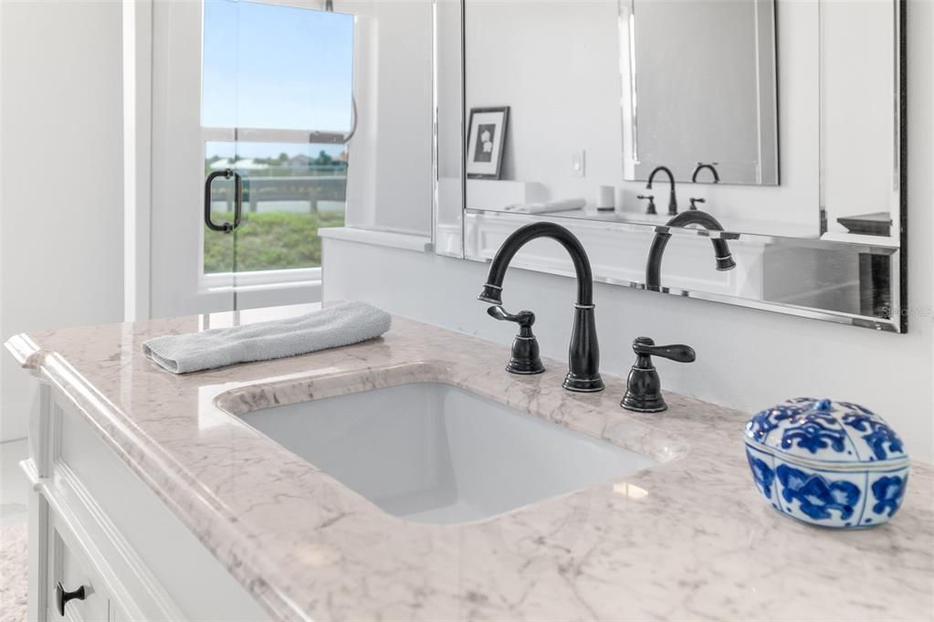 For Sale: $1,097,000 (3 beds, 2 baths, 2671 Square Feet)