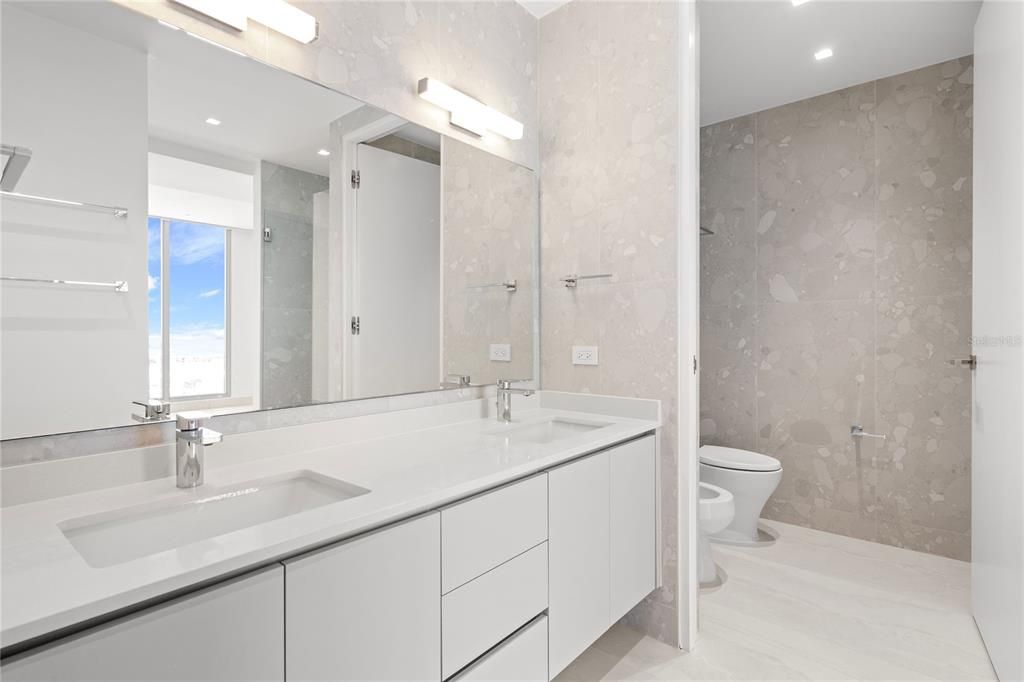 待售: $5,100,000 (4 贝兹, 4 浴室, 4151 平方英尺)