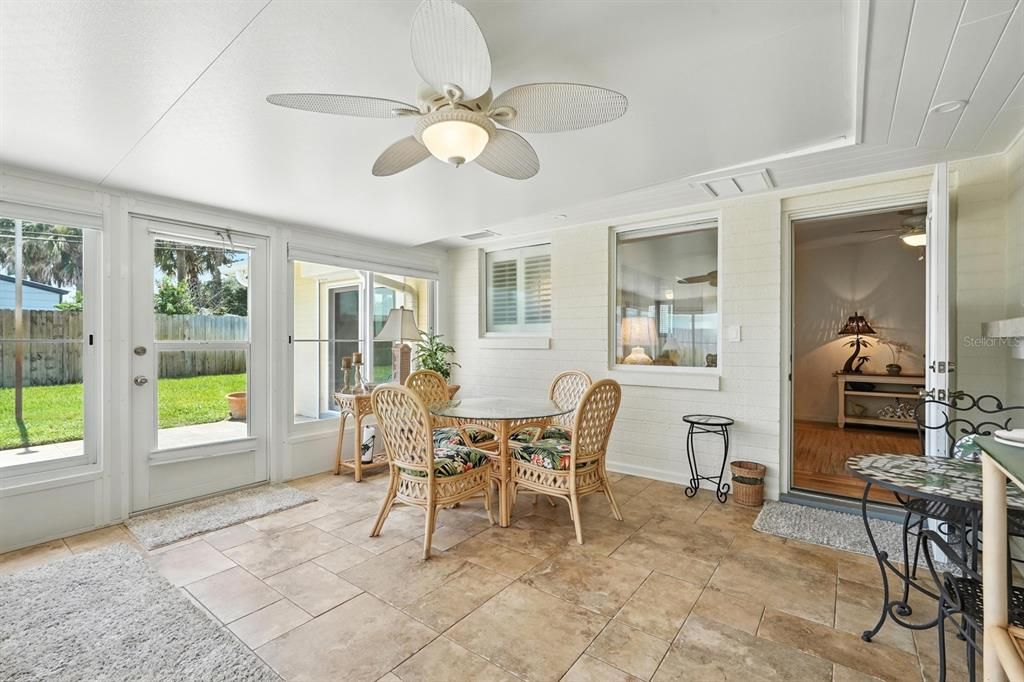 На продажу: $625,000 (4 спален, 3 ванн, 1870 Квадратных фут)