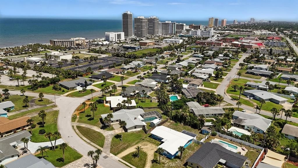 На продажу: $625,000 (4 спален, 3 ванн, 1870 Квадратных фут)