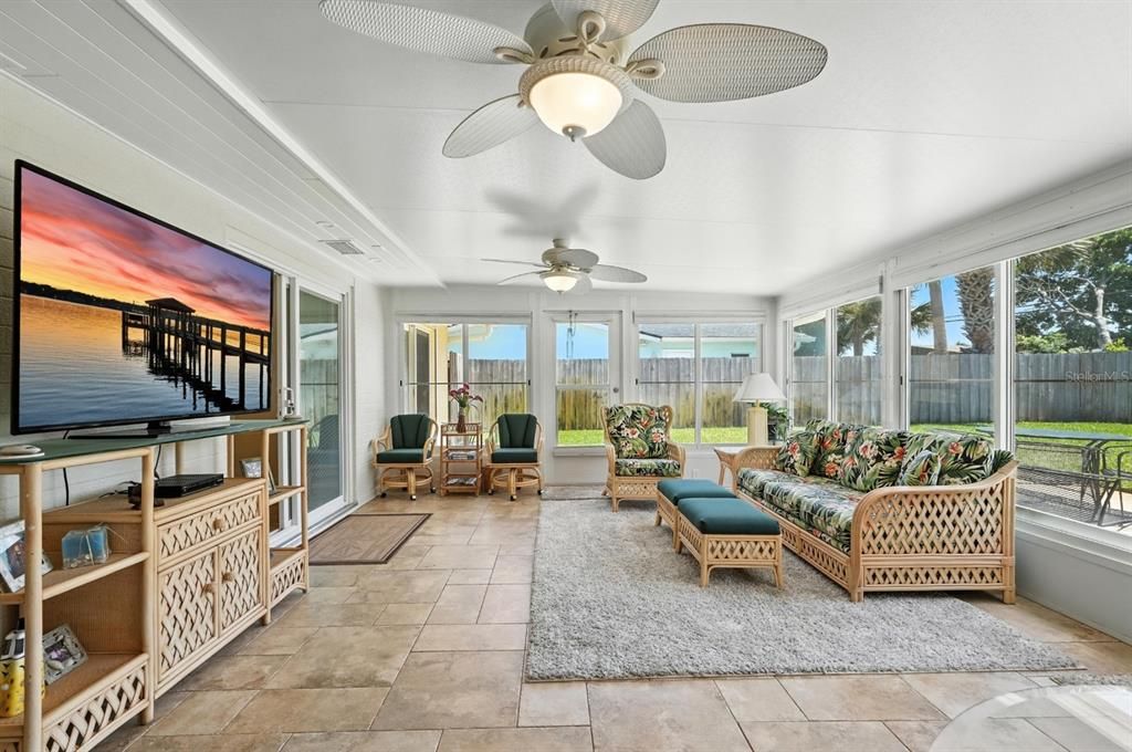 На продажу: $625,000 (4 спален, 3 ванн, 1870 Квадратных фут)