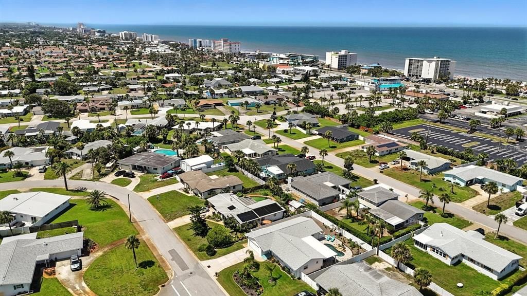 На продажу: $625,000 (4 спален, 3 ванн, 1870 Квадратных фут)