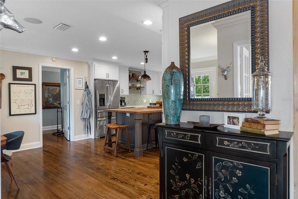 For Sale: $1,699,000 (4 beds, 3 baths, 3070 Square Feet)