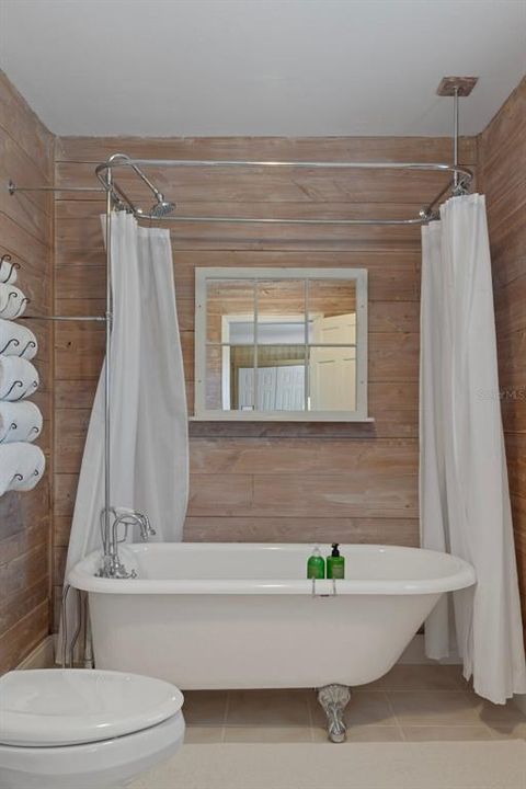 For Sale: $1,699,000 (4 beds, 3 baths, 3070 Square Feet)