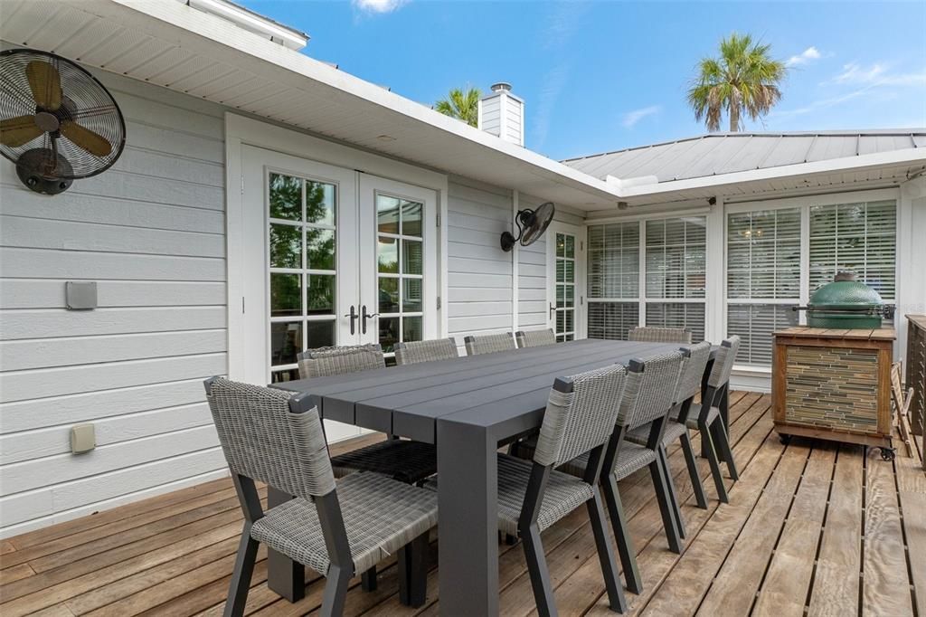 For Sale: $1,699,000 (4 beds, 3 baths, 3070 Square Feet)