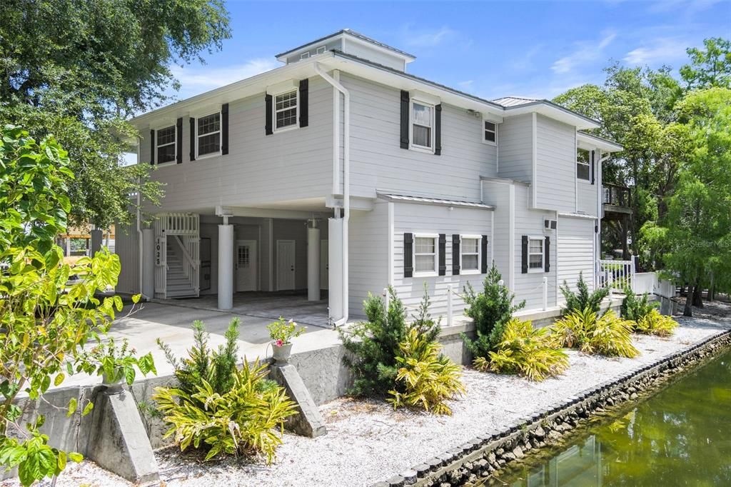 For Sale: $1,699,000 (4 beds, 3 baths, 3070 Square Feet)