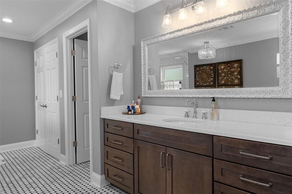 For Sale: $1,699,000 (4 beds, 3 baths, 3070 Square Feet)