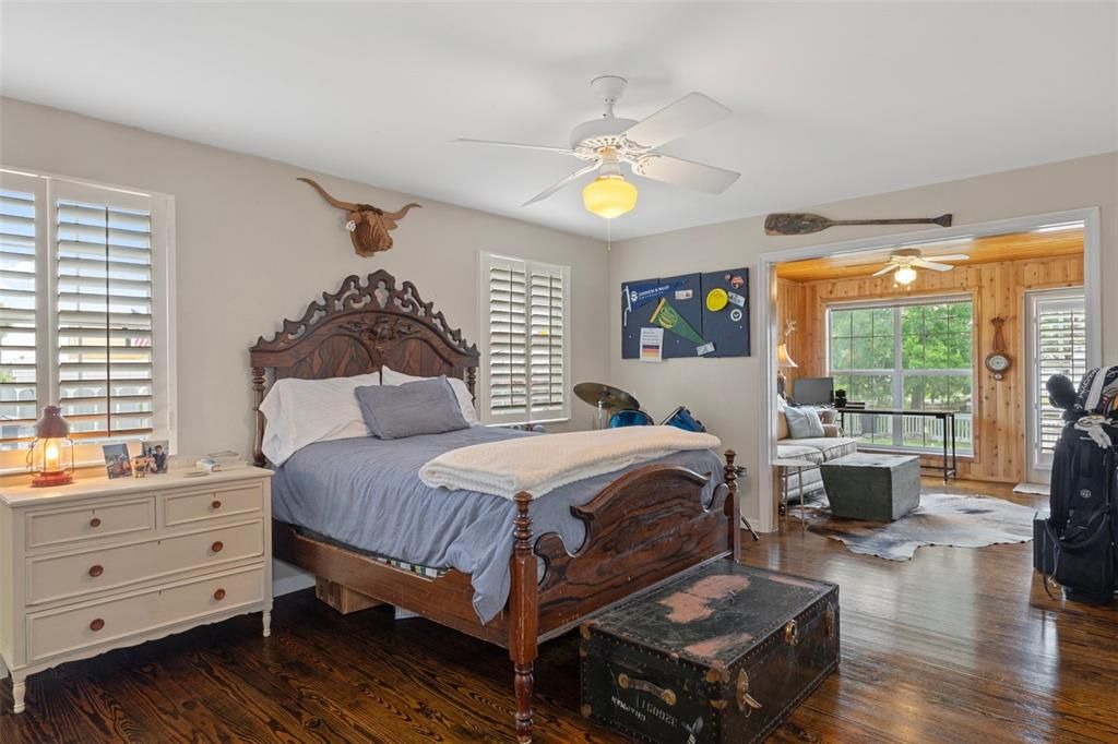 For Sale: $1,699,000 (4 beds, 3 baths, 3070 Square Feet)