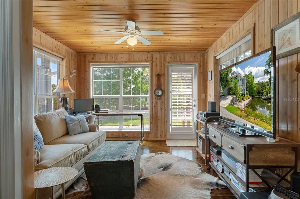 For Sale: $1,699,000 (4 beds, 3 baths, 3070 Square Feet)