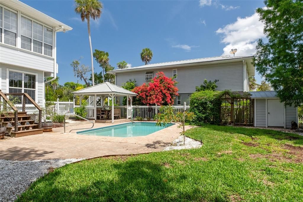 For Sale: $1,699,000 (4 beds, 3 baths, 3070 Square Feet)