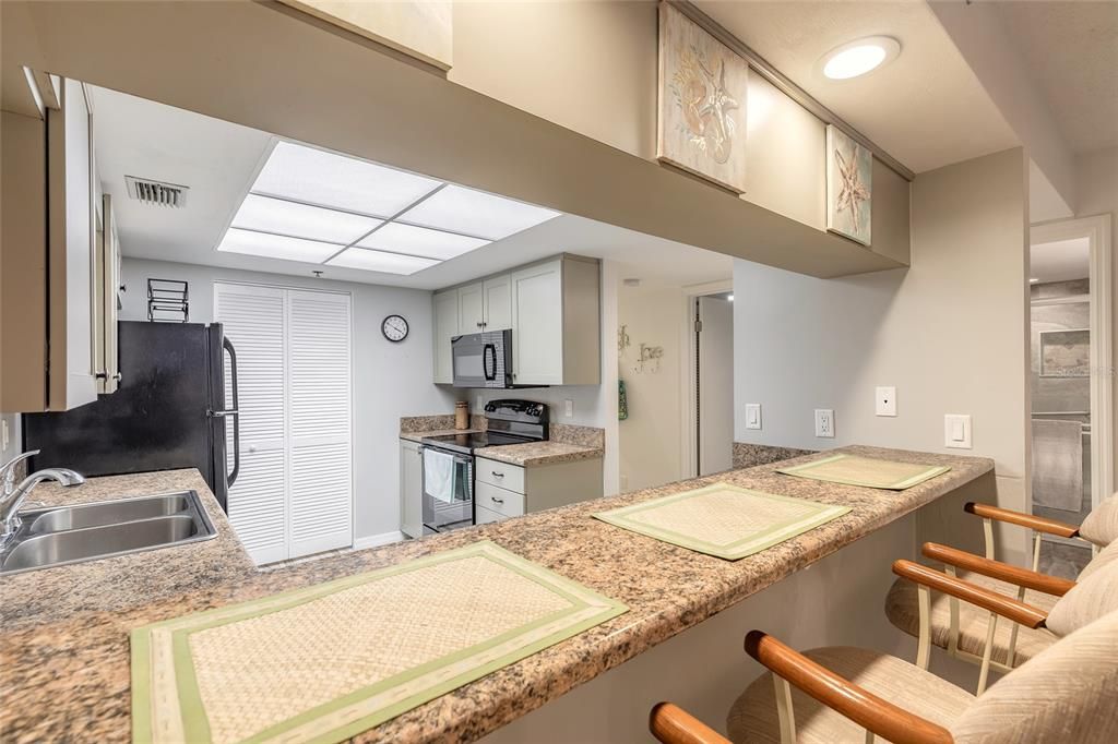 En Venta: $500,000 (2 camas, 2 baños, 1363 Pies cuadrados)