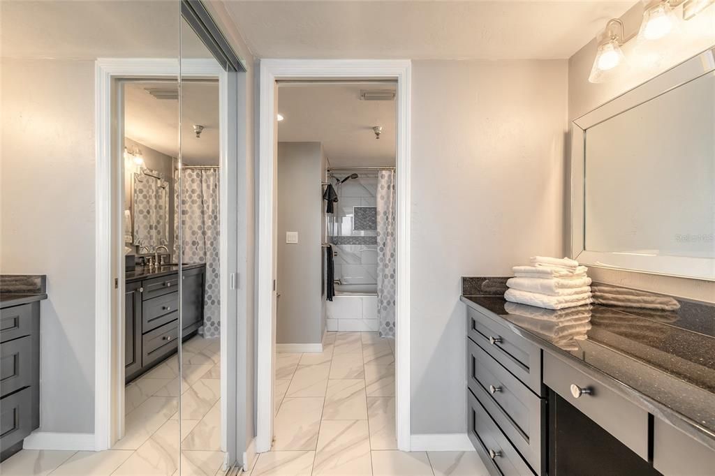 En Venta: $500,000 (2 camas, 2 baños, 1363 Pies cuadrados)