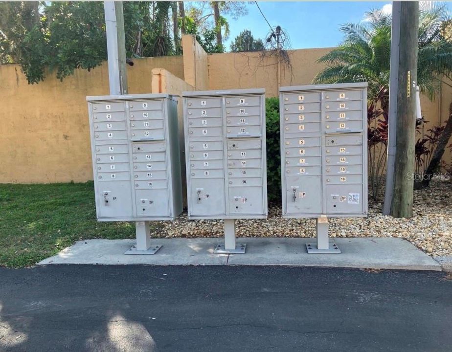 待售: $199,000 (3 贝兹, 2 浴室, 2155 平方英尺)