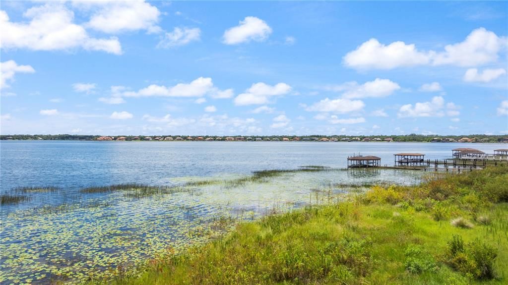 合同活跃: $579,000 (2 贝兹, 2 浴室, 2162 平方英尺)