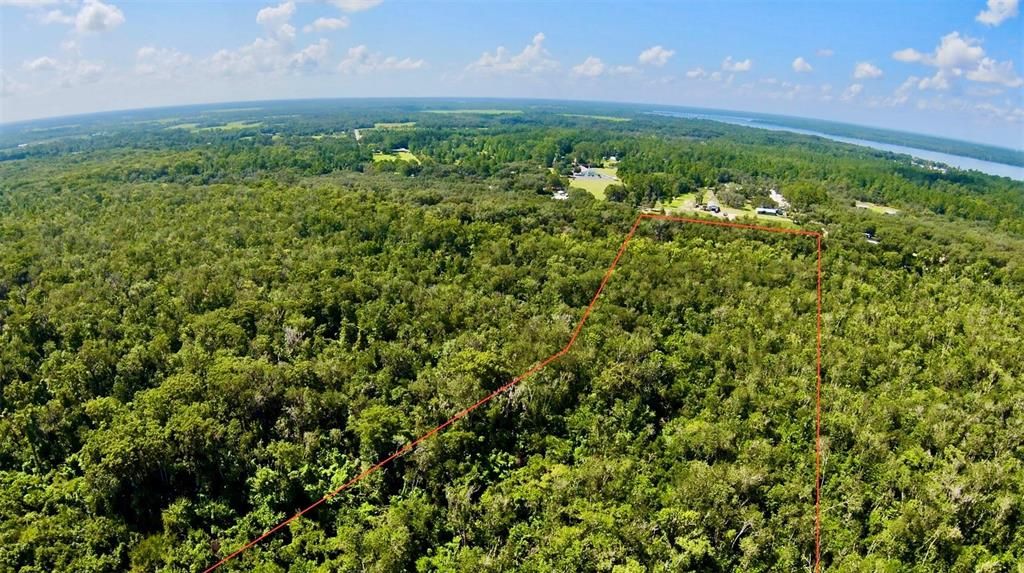 Vendido Recientemente: $125,000 (22.16 acres)