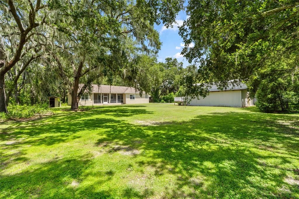 For Sale: $750,000 (4 beds, 3 baths, 1913 Square Feet)