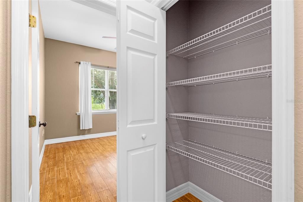 For Sale: $750,000 (4 beds, 3 baths, 1913 Square Feet)