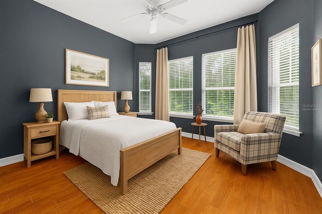 For Sale: $750,000 (4 beds, 3 baths, 1913 Square Feet)