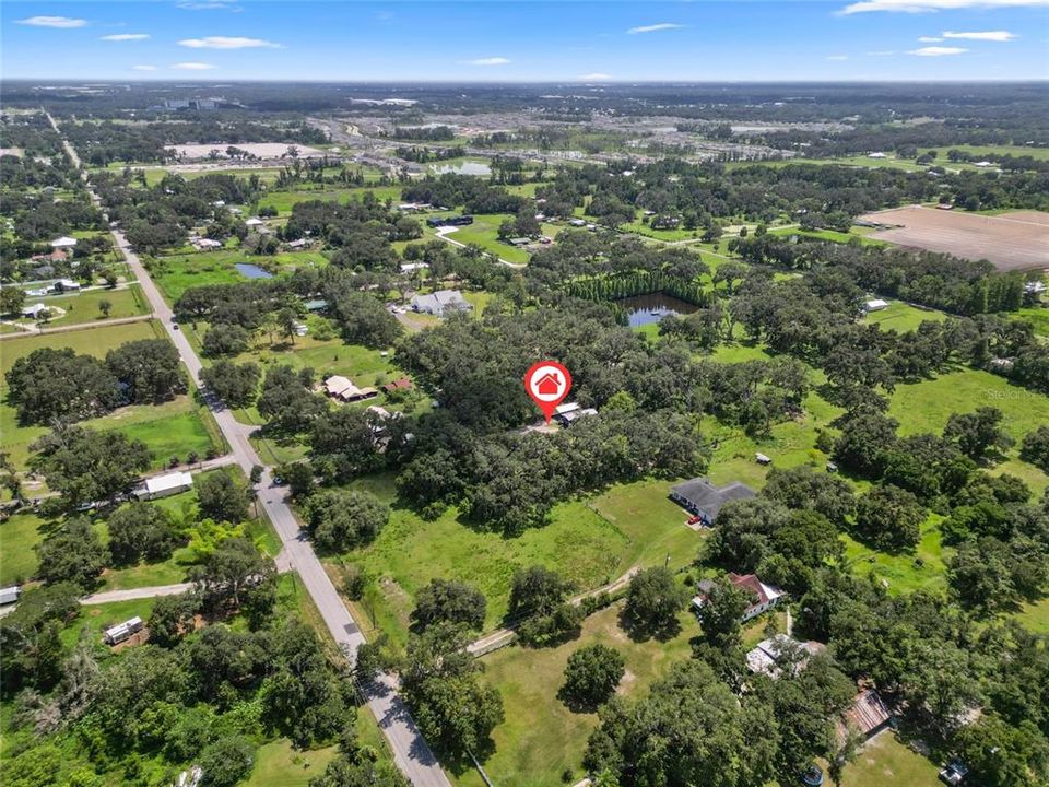 For Sale: $750,000 (4 beds, 3 baths, 1913 Square Feet)