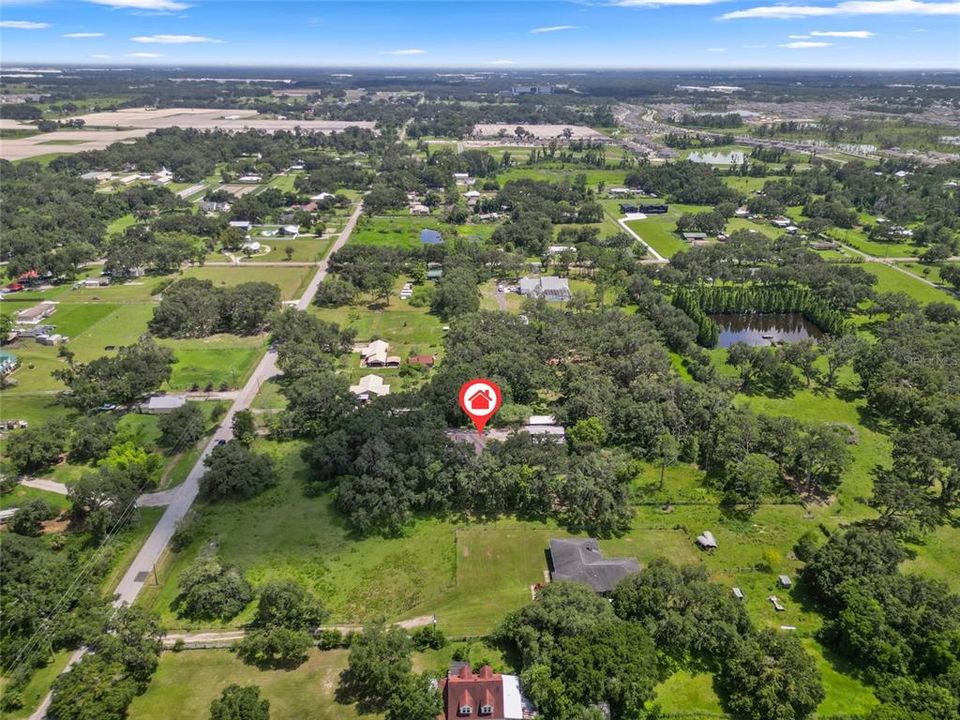 For Sale: $750,000 (4 beds, 3 baths, 1913 Square Feet)