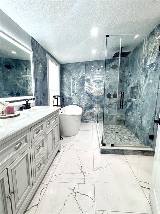 На продажу: $579,000 (4 спален, 3 ванн, 2280 Квадратных фут)