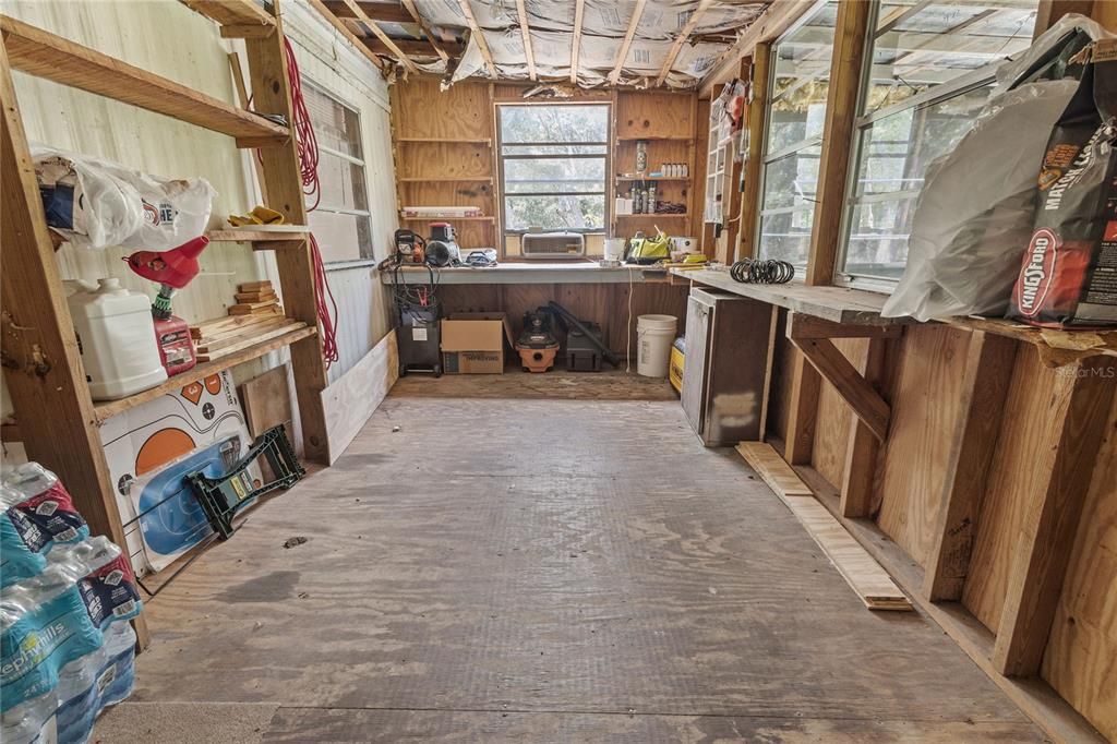 待售: $149,999 (2 贝兹, 2 浴室, 976 平方英尺)