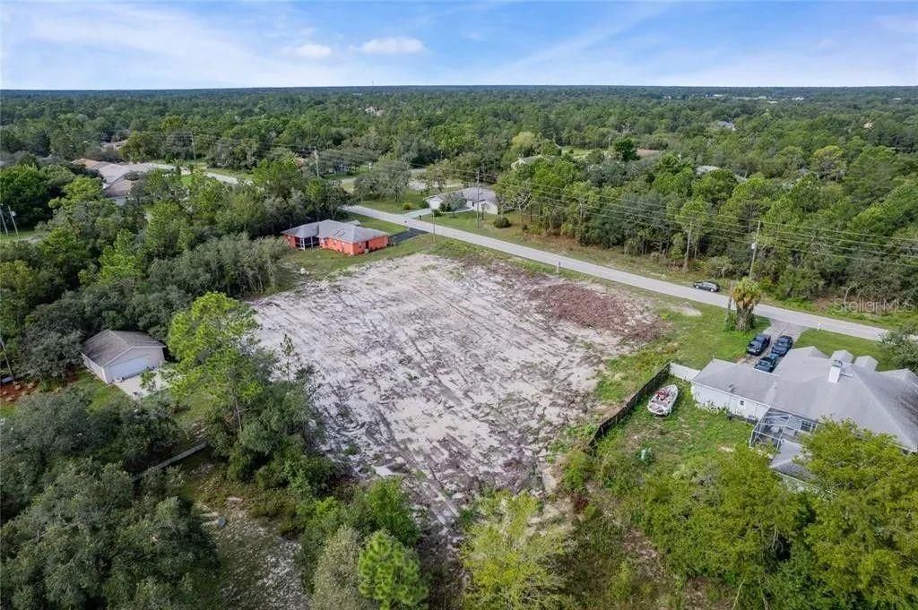 На продажу: $63,499 (0.46 acres)